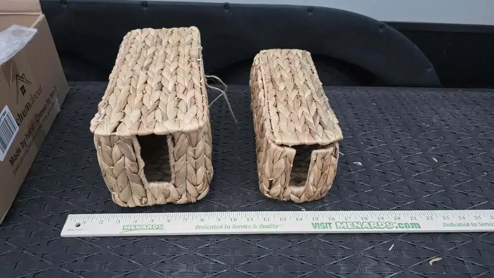 Set Of 2 Water Hyacinth Woven Storage Baskets w/attach Lids Toggle Tie Closure
